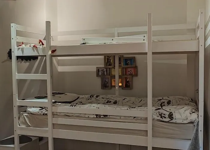 Blaetterbett - Letto Di Foglie アパート